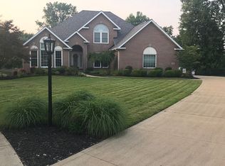18880 Mallard Cv, Middleburg Heights, OH