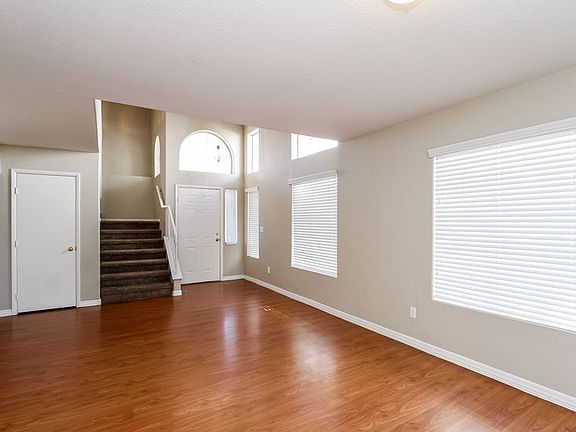3rd image of 1212 Olvera Way