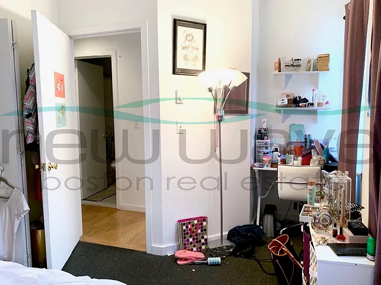 606 Columbus Ave #3R — Photo 10
