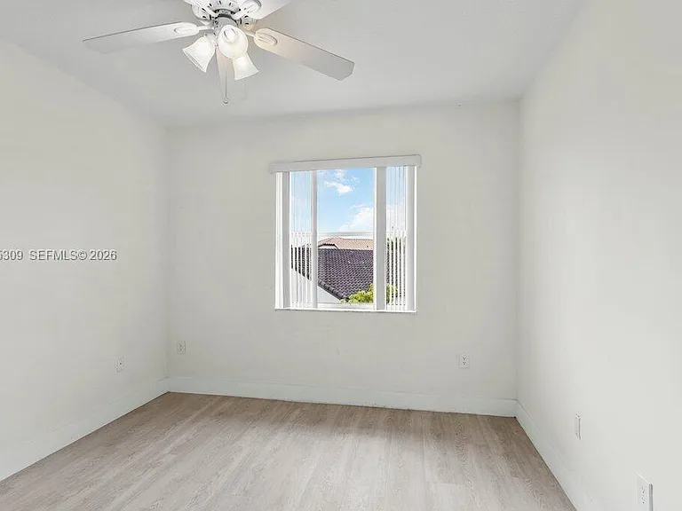 5090 SW 136th Ave — Photo 15