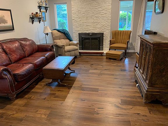 4th image of 8413 Mansfield Dr