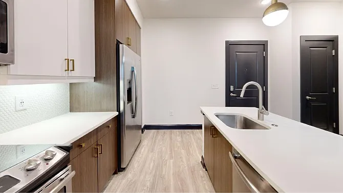 Axis Midtown — Photo 46