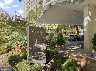 1200 N Nash St APT 549, Arlington, VA 22209