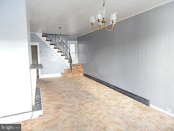 2nd image of 330 W South St