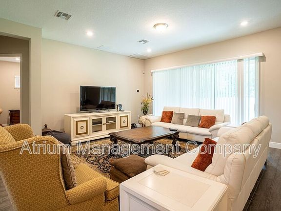 5th image of 10067 John Adams Way