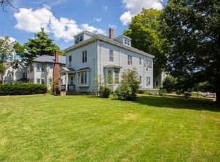 34-36 Rowe St, Auburndale, MA 02466