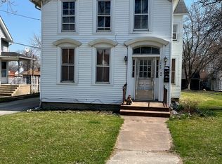 1449 Main St, Crete, IL 60417