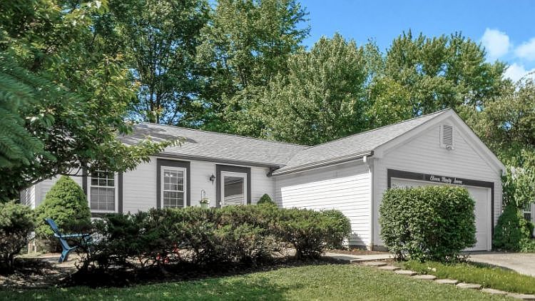 1st image of 1197 Tillicum Dr