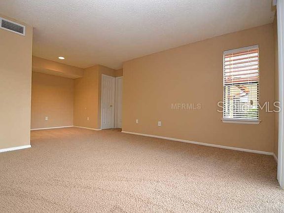 5th image of 3700 Idlebrook 102 Cir