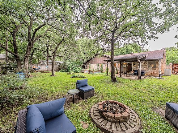 4th image of 608 Sandlin Dr