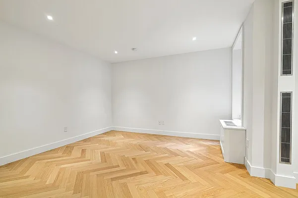 Rented by Akelius Real Estate Management | media 32