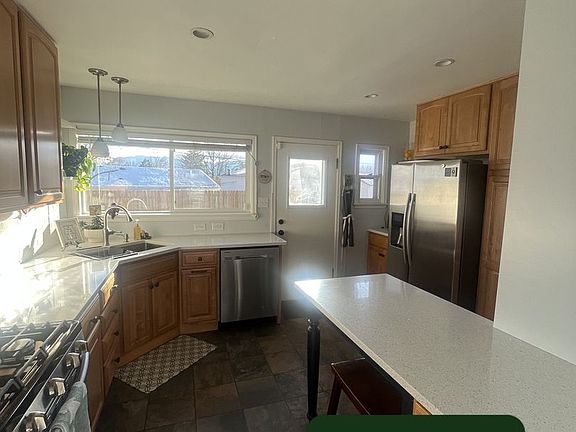 5th image of 1233 E La Salle St