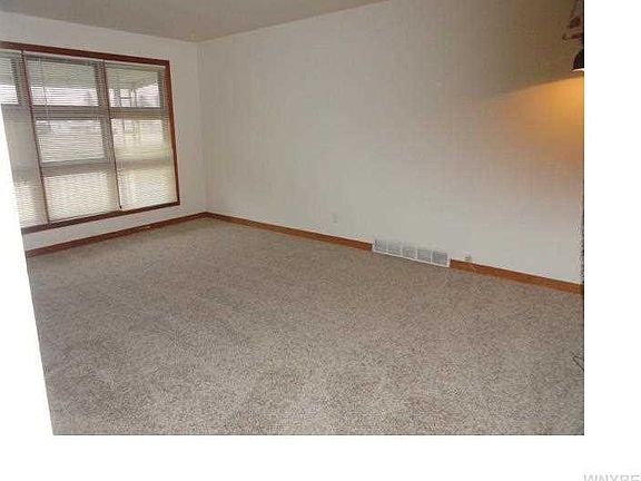 5th image of 2942 Jerauld Ave