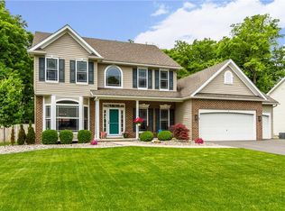 38 W Ham Cir, North Chili, NY 14514