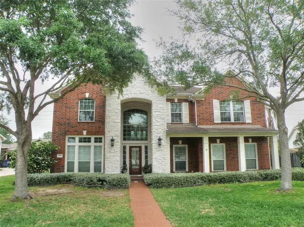 1918 Pampas Trail Dr, Friendswood, TX 77546