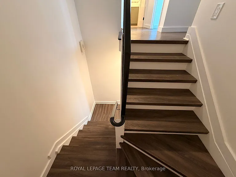 515 Saint Laurent Blvd #318 — Photo 24
