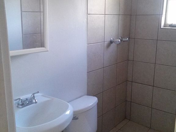 4th image of 3414 E Bellevue St APT 10