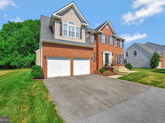 2nd image of 7400 Georgian Dr