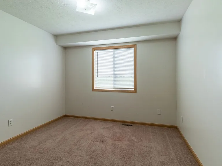 7229 Whitewater Ln — Photo 3