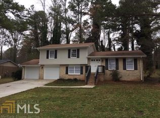 6048 Stonearch Dr, Stone Mountain, GA 30087