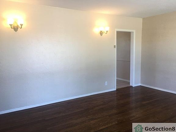 2nd image of 3724 Porter Ave