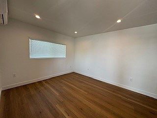4th image of 3717 W 23rd St #1/2