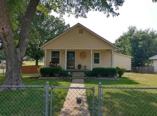 723 S Iuka St, Pratt, KS 67124