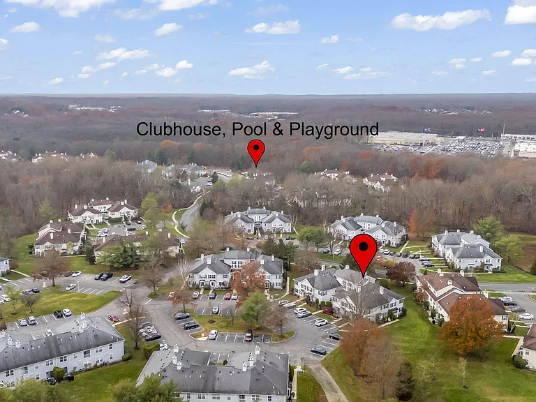 761 Banyan Ct — Photo 42