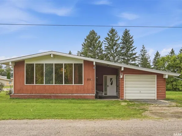 202 Princess Ave W, Hafford, SK S0J 1A0