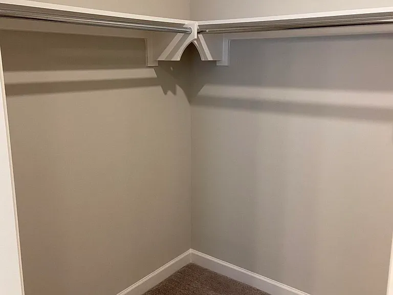 5872 Park West Cir — Photo 17
