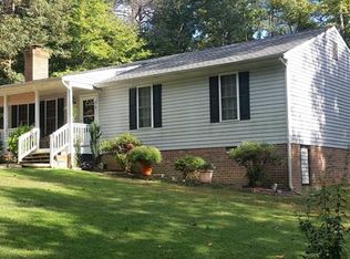 798 Upshaw Rd, Aylett, VA 23009