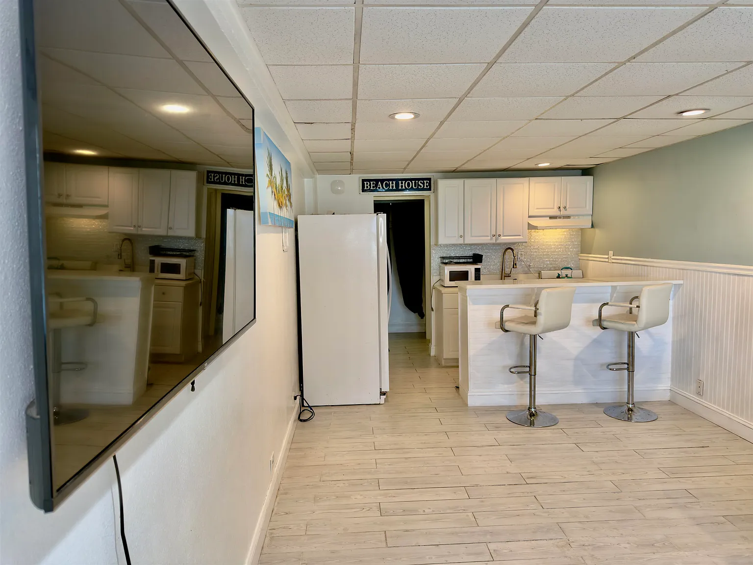 Studio, 1.0 bath, 330 sqft, $1,500 — Photo 4
