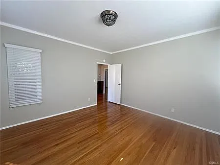 423 Magnolia St — Photo 9