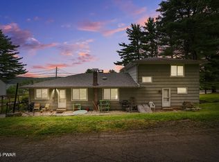 860 Route 507, Greentown, PA 18426