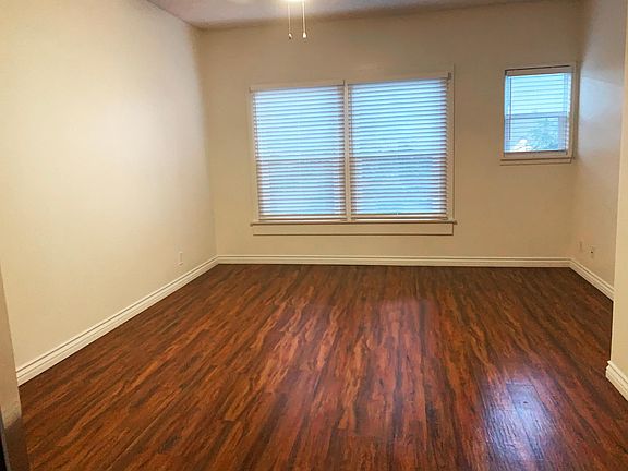 4th image of 297 S Marengo Ave APT 203