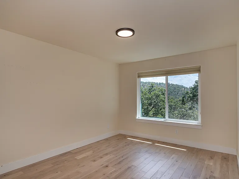 355 Ridgecrest Dr — Photo 25