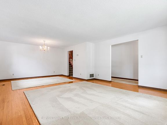 4th image of 1344 Kenmuir Ave