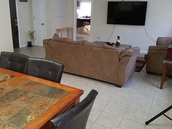 3rd image of 7606 Plantation Dr