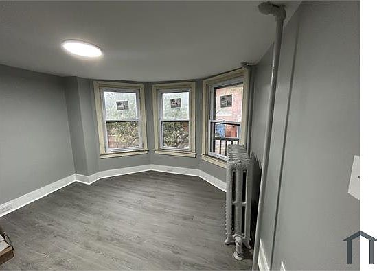 3rd image of 600 N West St APT B