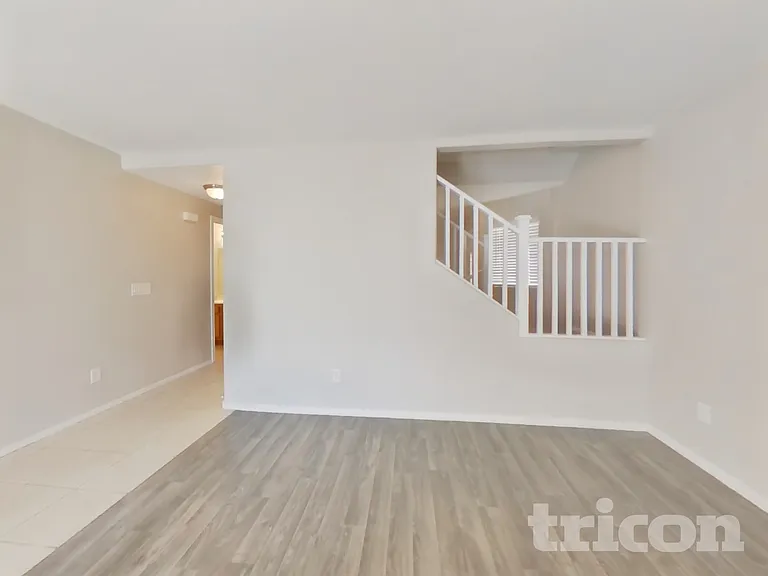 43314 W Cowpath Rd — Photo 2