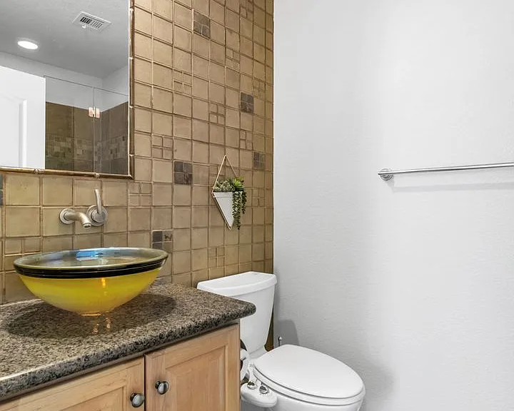 296 Doe Run Cir — Photo 9