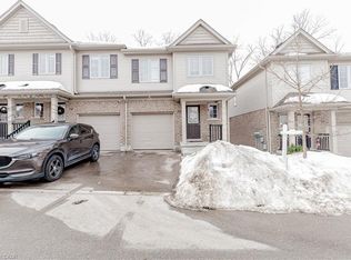 50 Pinnacle Dr #55, Kitchener, ON