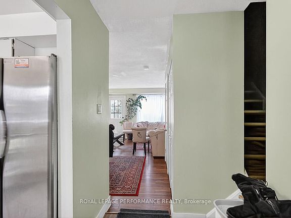 4th image of 3064 Olympic Way #9