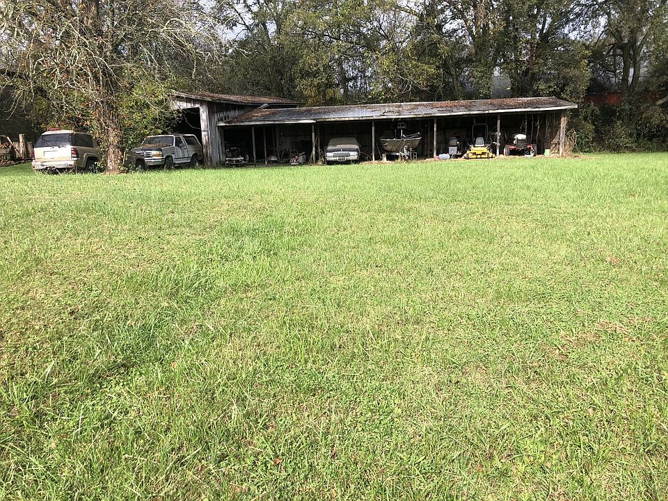 2nd image of 2425 31e Hwy