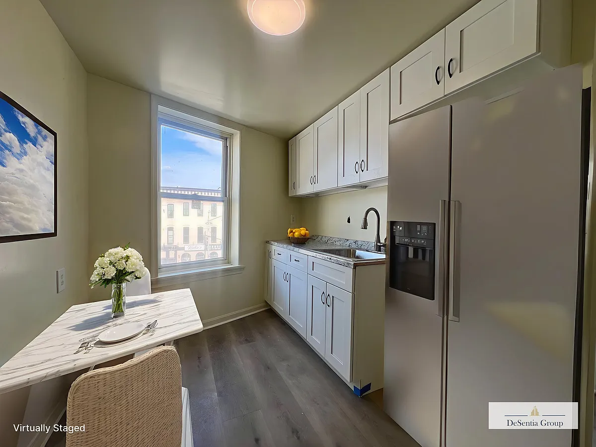 Building Photo - 1601 Frederick Ave #3