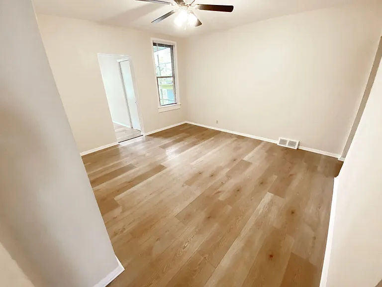 18-28 Simms Street — Photo 8