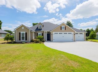 45 Barrett Ln, Lakeland, GA 31635