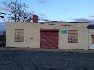 121 Bedell St, Hempstead, NY 11550
