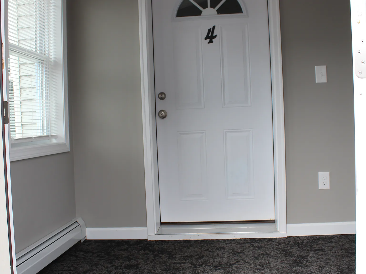 1 bed, $1,000 — Photo 4