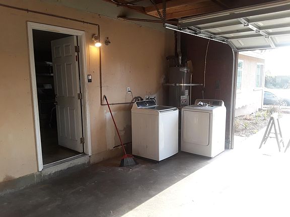 5th image of 8017 Skyline Dr